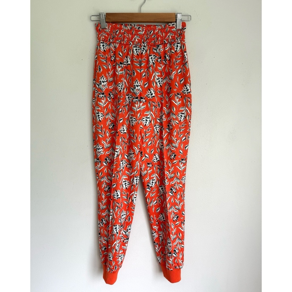 Alice + Olivia Tokyo High-Tech Floral Joggers in Orange - Picture 2 of 7
